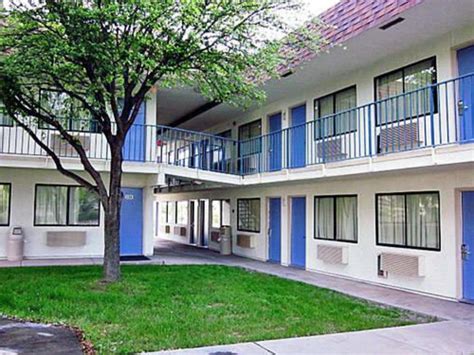 Book Motel 6 Del Rio, Del Rio on Tripadvisor: See 57 traveller reviews, 61 candid photos, and great deals for Motel 6 Del Rio, ranked #6 of 11 hotels in Del Rio and rated 4 of 5 at Tripadvisor. 